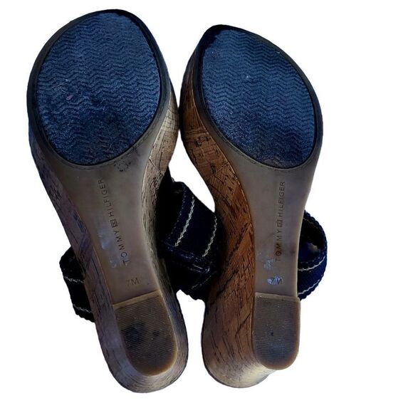 Tommy Hilfinger sandal size 7 - Picture 4 of 6